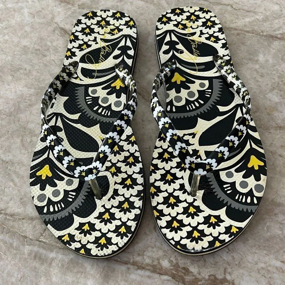 Vera Bradley Flip Flops Size 8